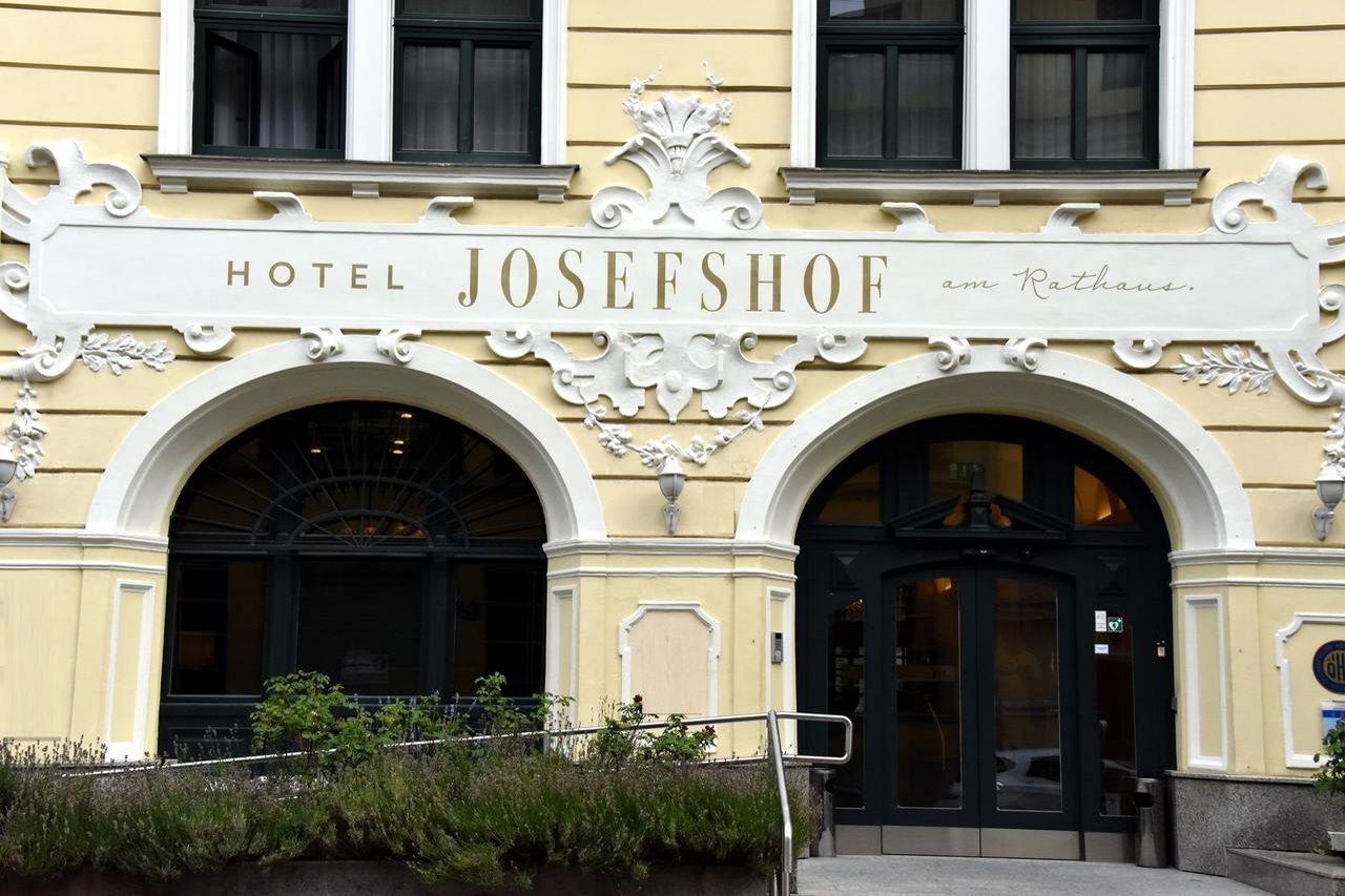 Hotel Josefshof Am Rathaus Wina Bagian luar foto
